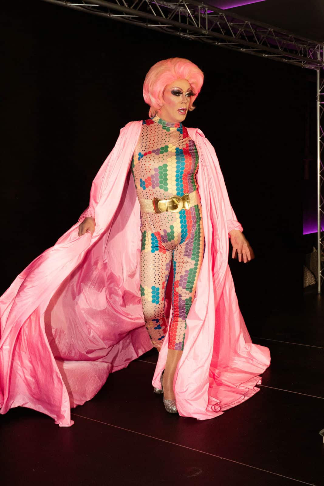 Night Queens Travestie Show Variete Drag Revue Termin Karten Ticket festival event frankfurt showgirls Jungesellenabschied Junggesellinnen JGA Travestieshow showgirls